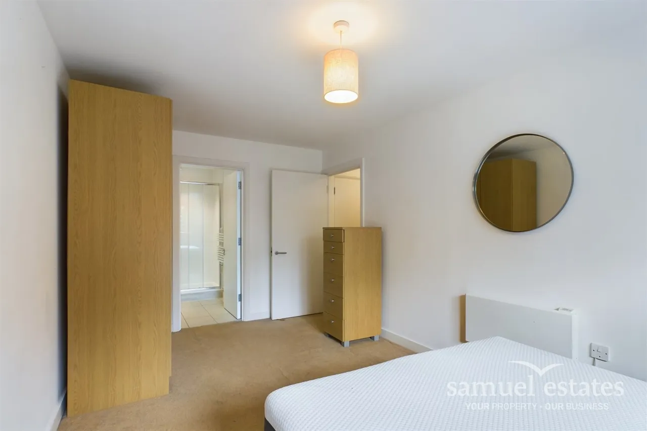 4 Chapter Way, London, SW19 2RZ, photo 7