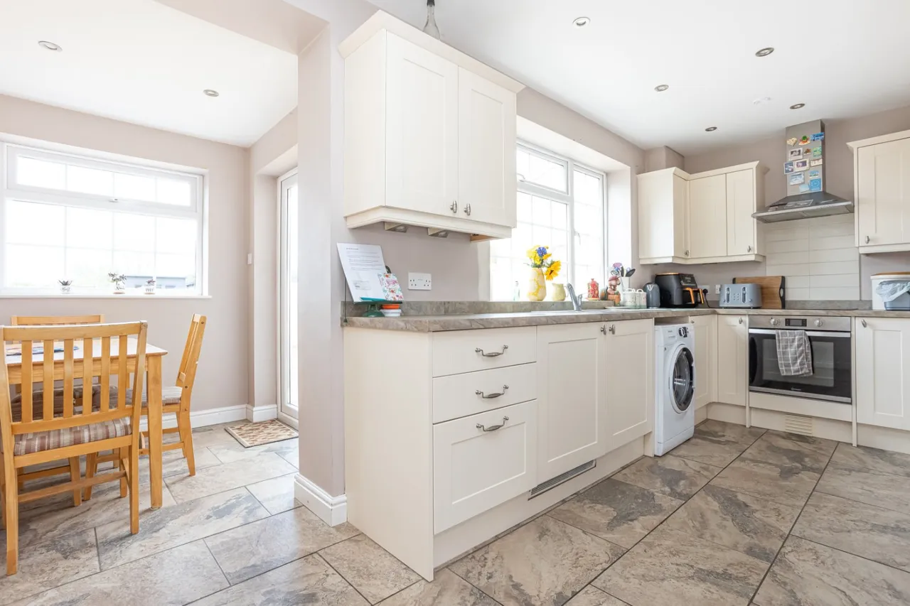 Cornwallis Avenue, Aylesham, CT3, photo 3