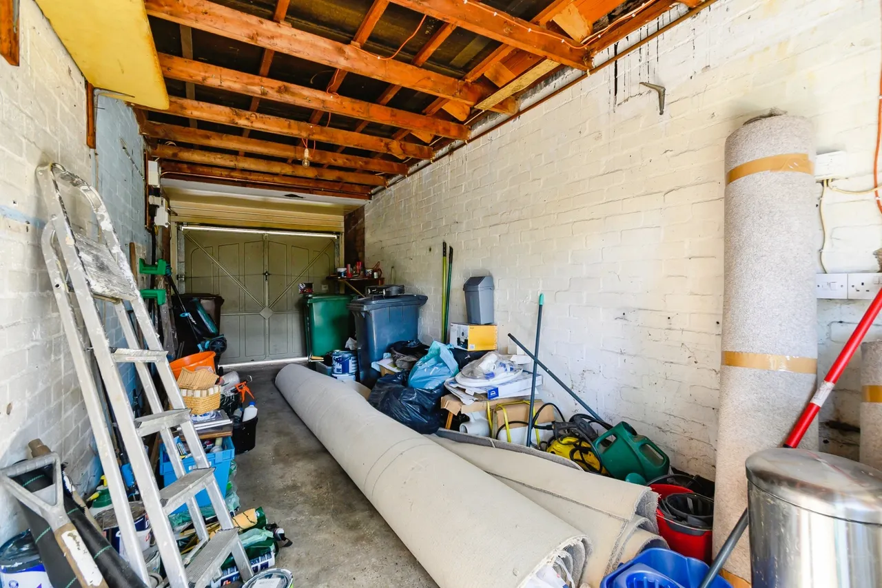 Beechfield Drive, Bury, BL9, photo 18