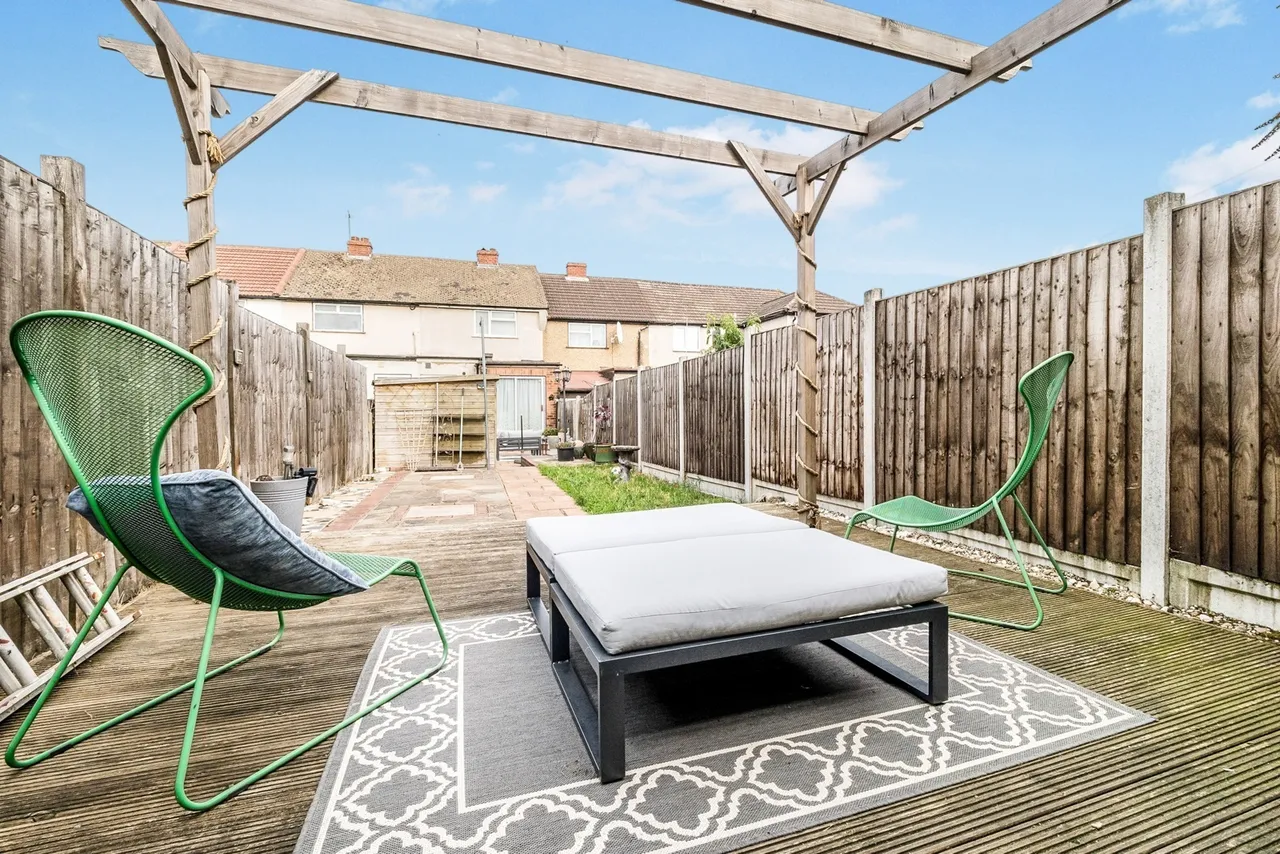 Third Avenue, Dagenham, RM10, photo 4