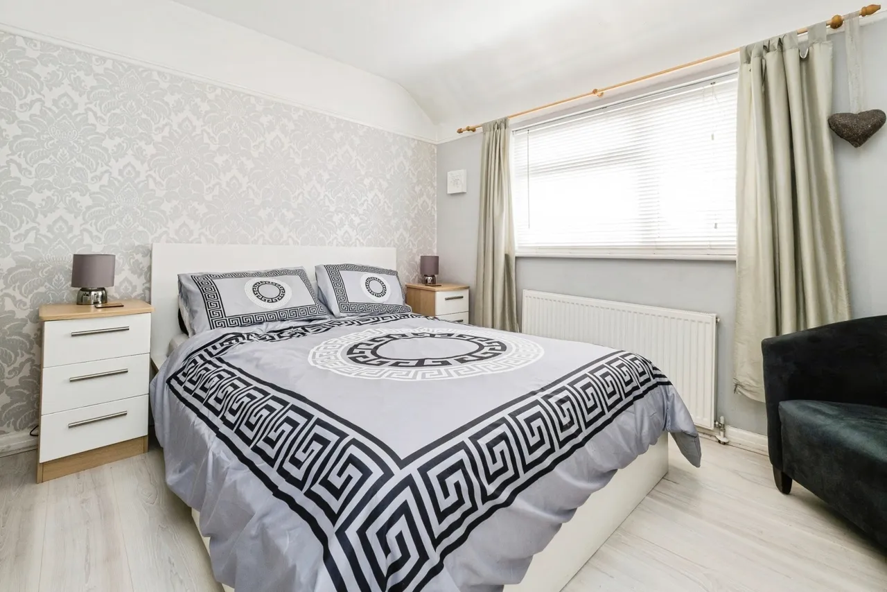 Third Avenue, Dagenham, RM10, photo 16