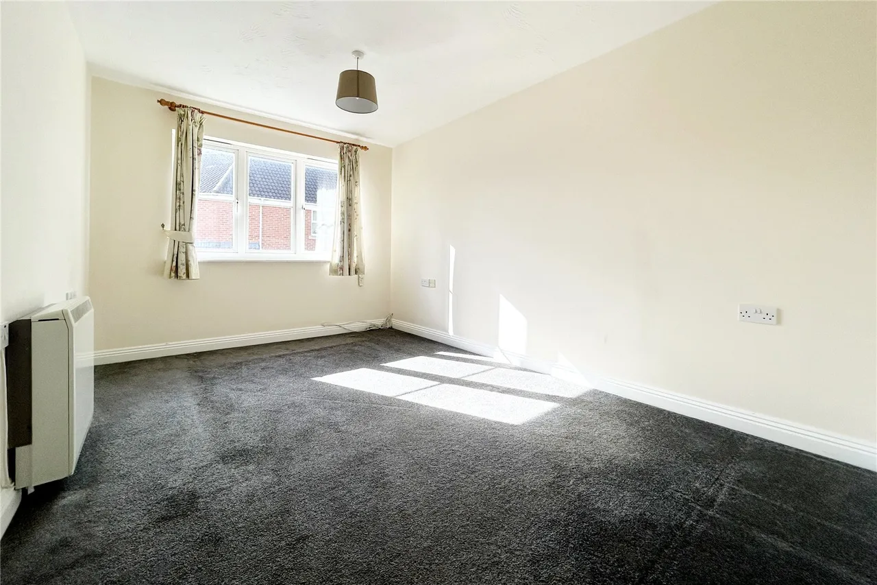 Basingfield Close, Old Basing, Basingstoke, Hampshire, RG24 7BQ, photo 4