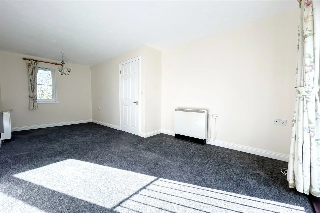 Basingfield Close, Old Basing, Basingstoke, Hampshire, RG24 7BQ, photo 9
