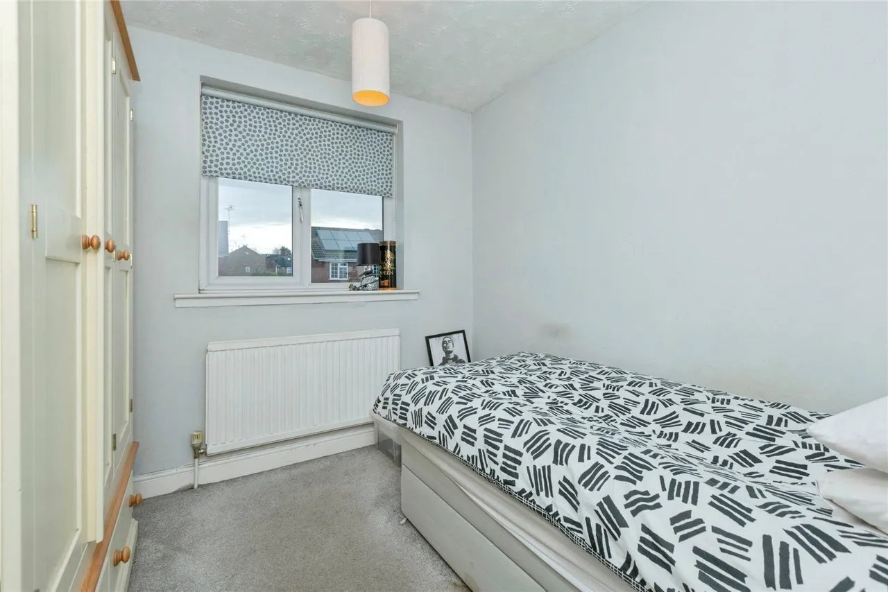Gurney Crescent, Littlethorpe, LE19, photo 8
