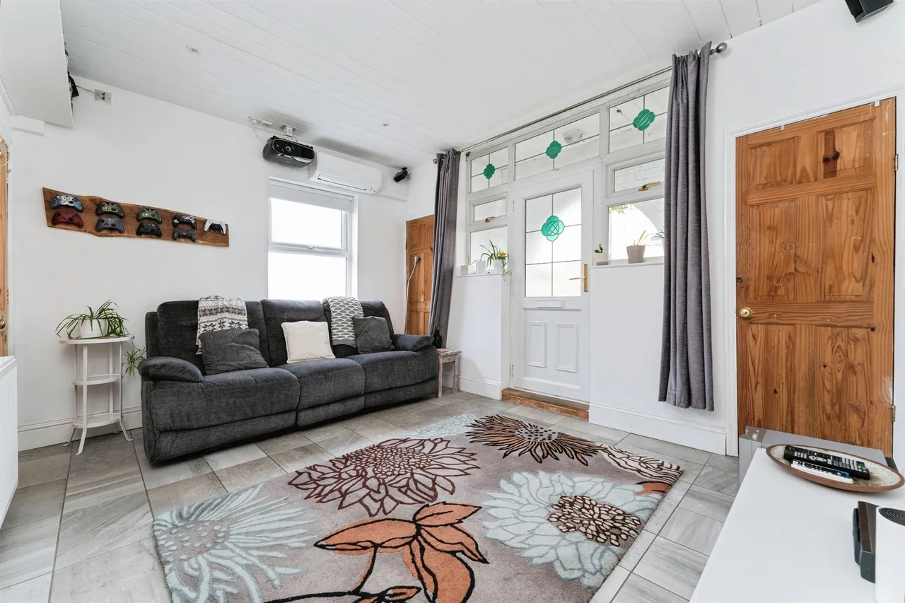 Whytefield Road, Ramsey, PE26, photo 9