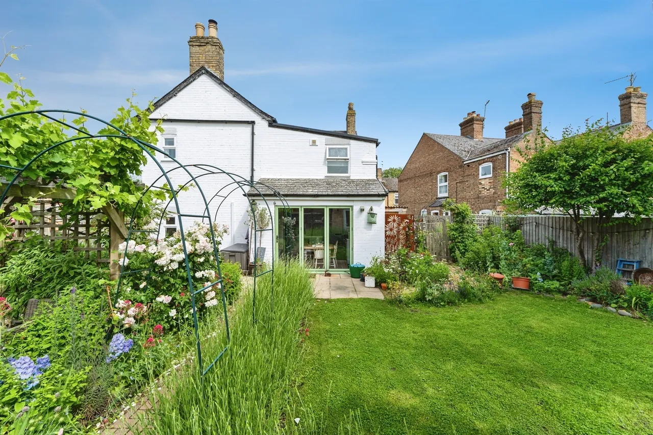 Whytefield Road, Ramsey, PE26, photo 3