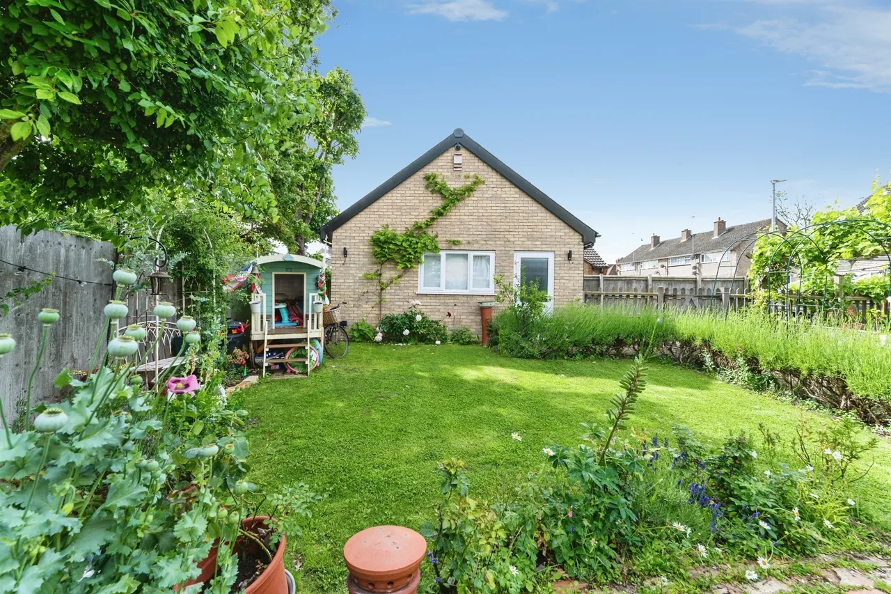 Whytefield Road, Ramsey, PE26, photo 5