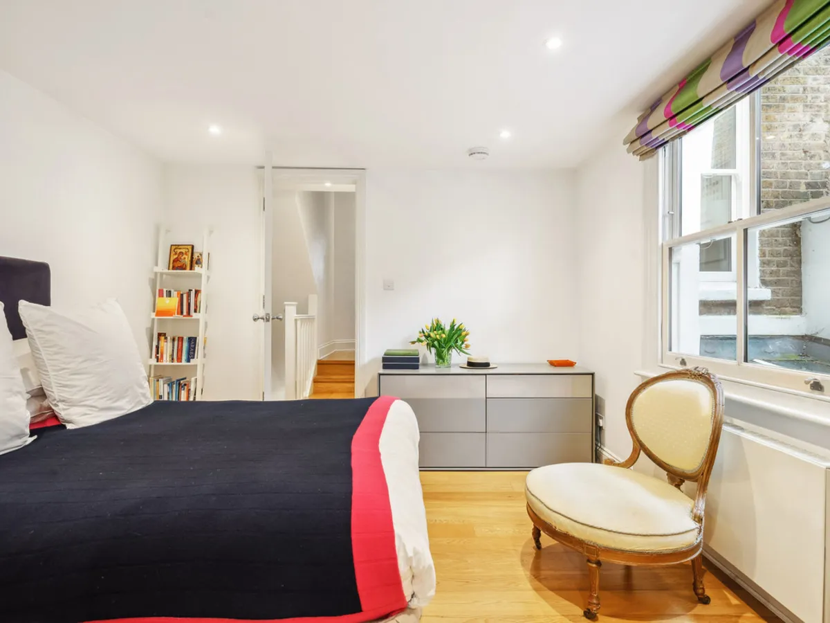 Blythe Road, London, W14, photo 10