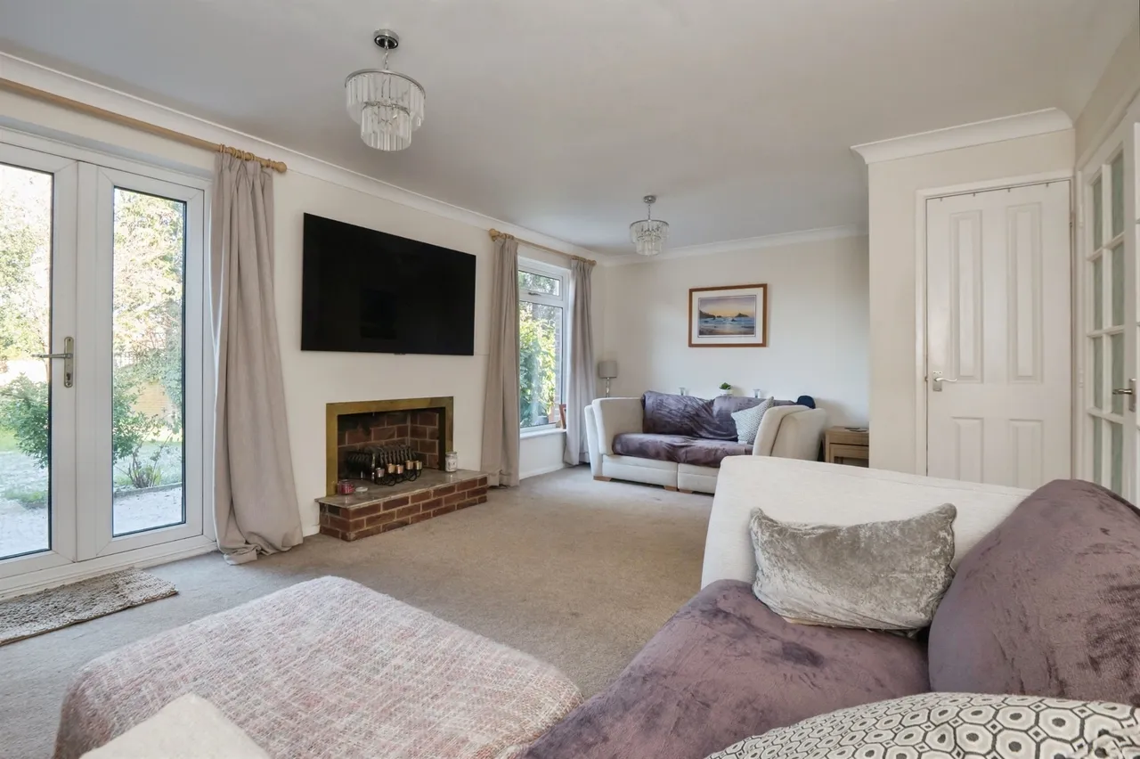 4 bed house for sale — Gatcombe Gardens, West End, Southampton