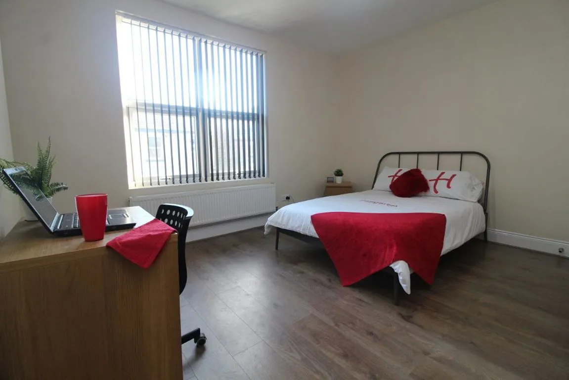 Filey Street, S10, photo 3