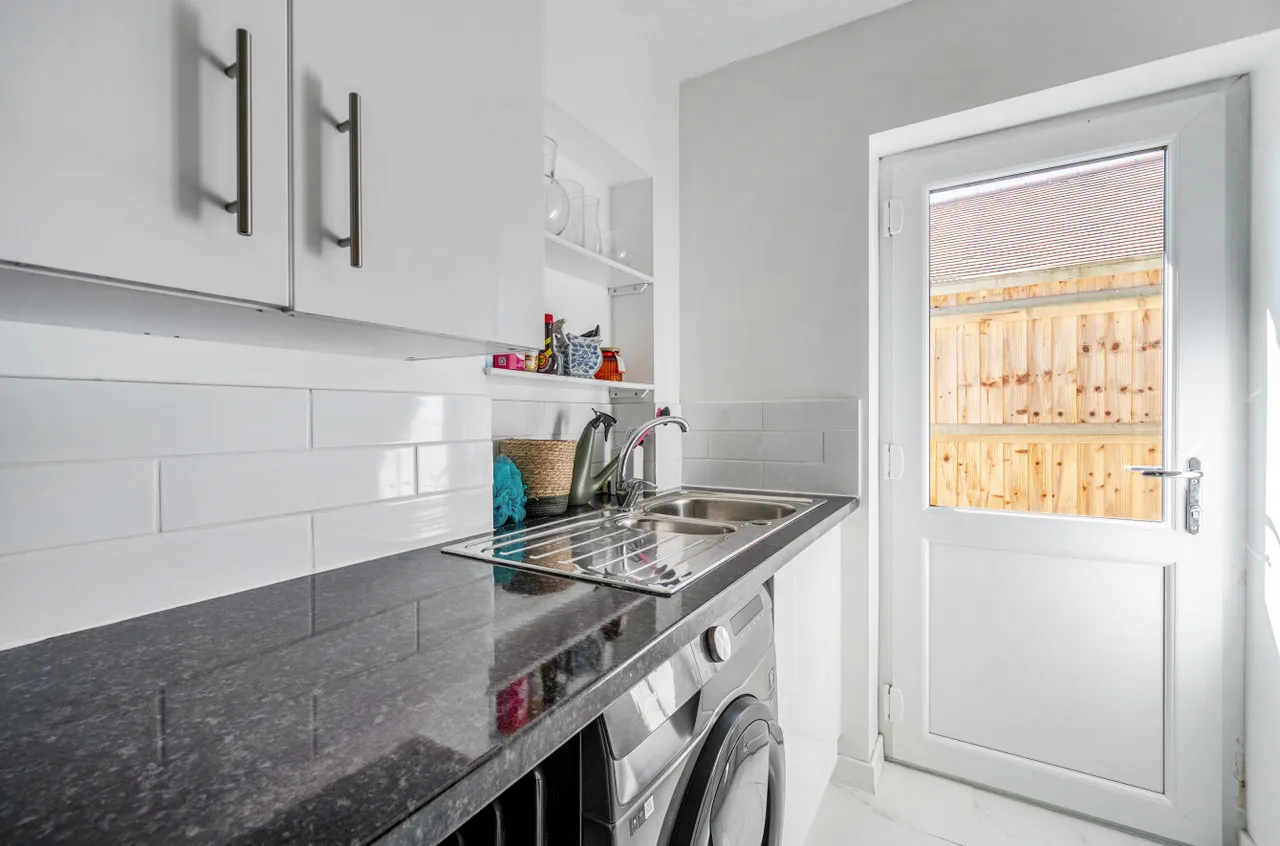 Wedmans Lane, Rotherwick, RG27, photo 8