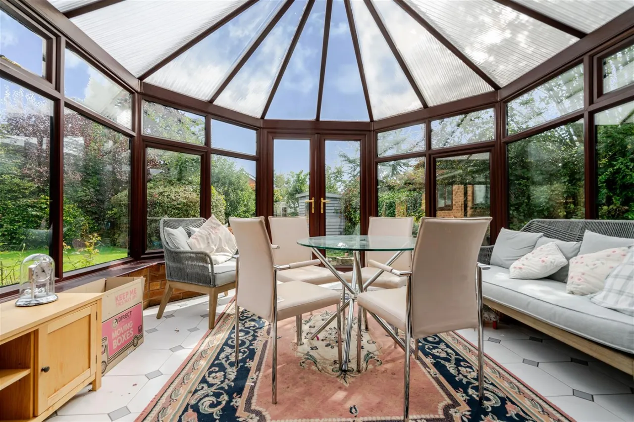 Grove Hill, Worsley, M28, photo 7