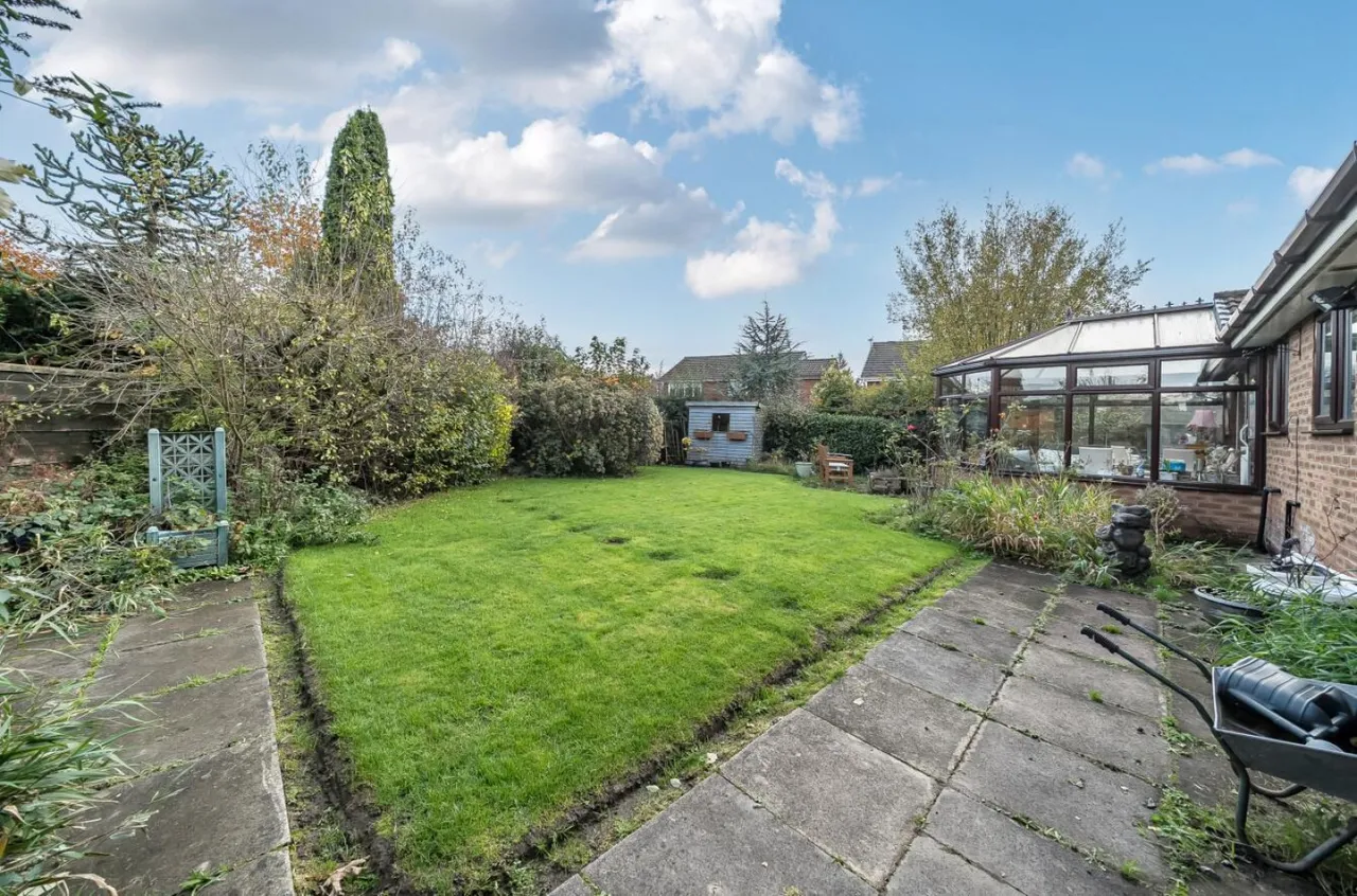 Grove Hill, Worsley, M28, photo 16