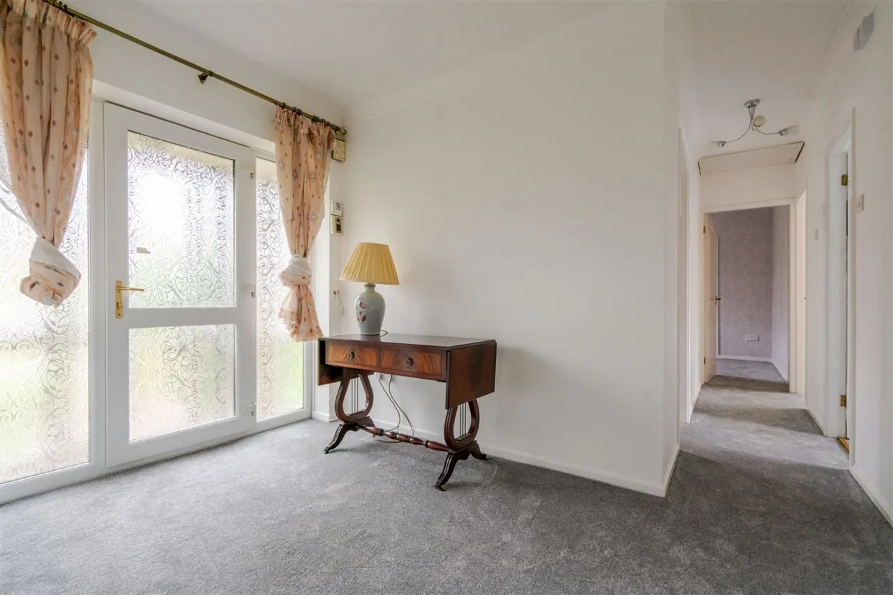 Grove Hill, Worsley, M28, photo 3