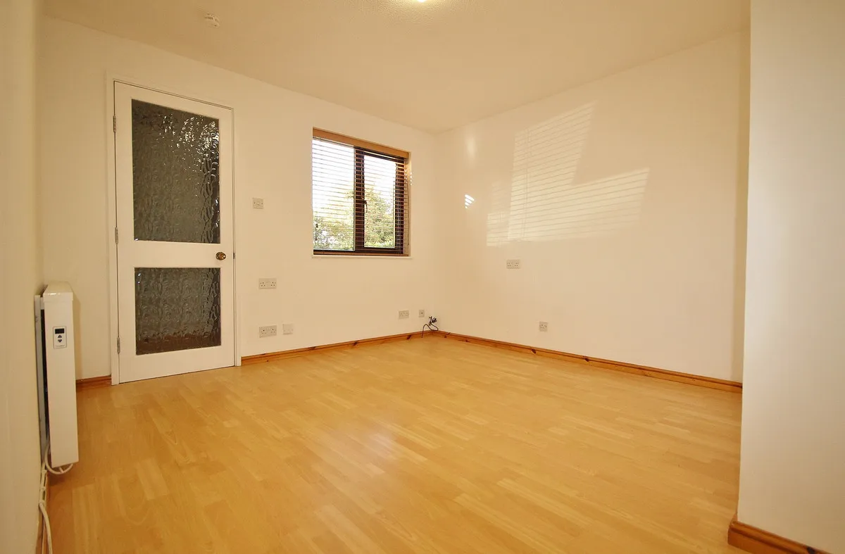 Manor Road, Witney, photo 5