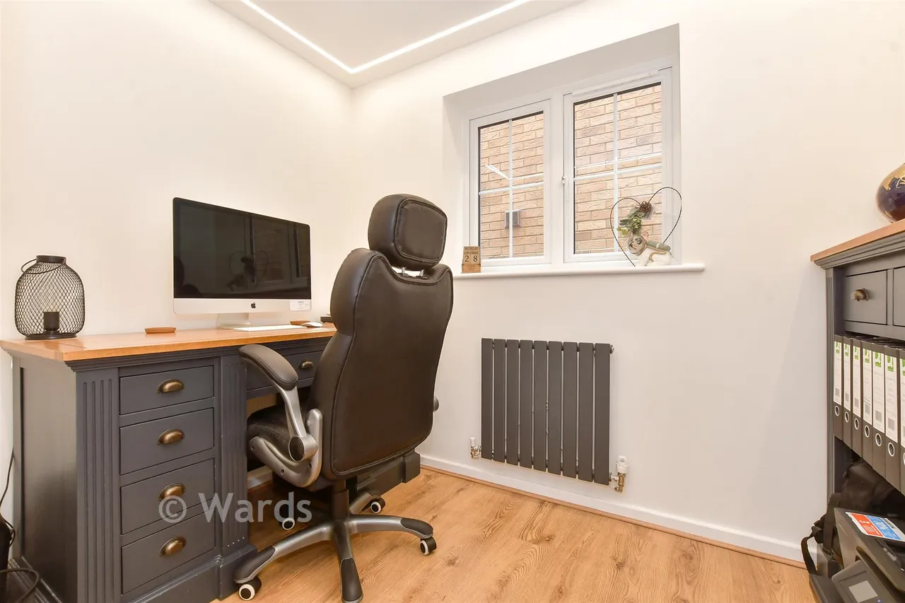 Aurum Close, Whitstable, CT5, photo 10