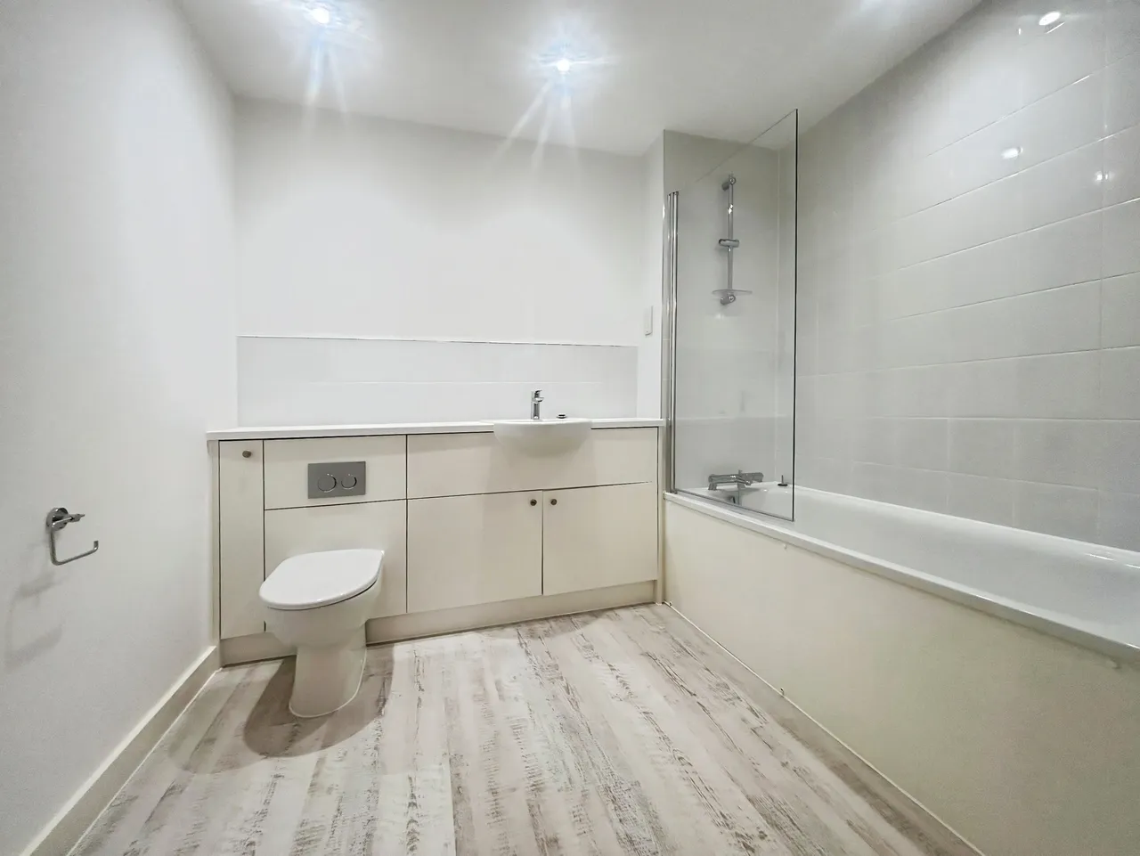 Armstriong House Peterborough, PE2, photo 6