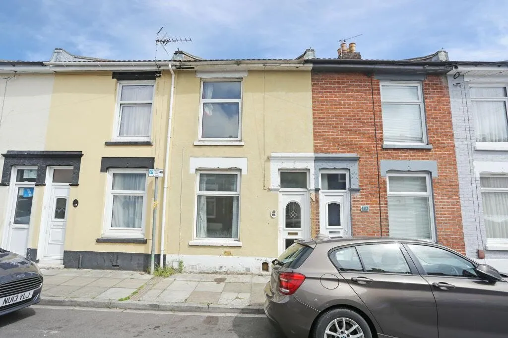 2 bed house for sale — Esslemont Road, Southsea, PO4