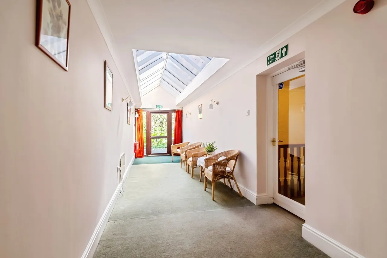 Shelford Road, Radcliffe-on-Trent, NG12, photo 16