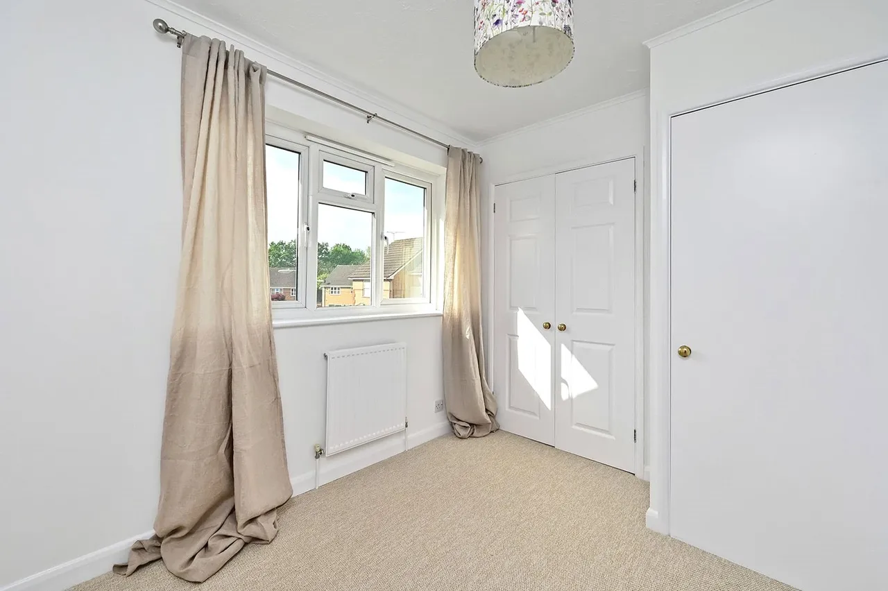 The Topiary, Farnborough, Hampshire, GU14 0RA, photo 11