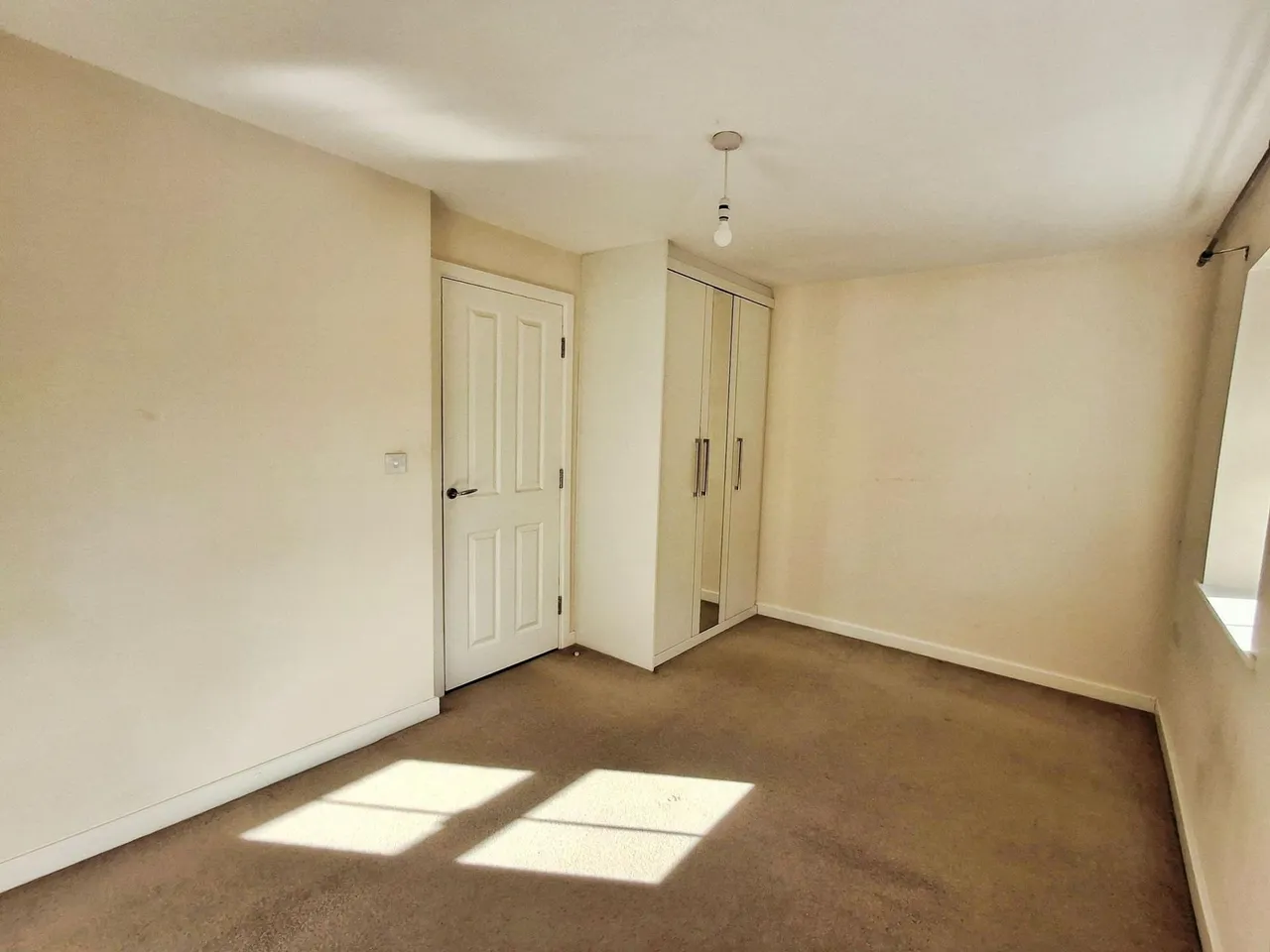 Warwick Close, Bourne, PE10, photo 14