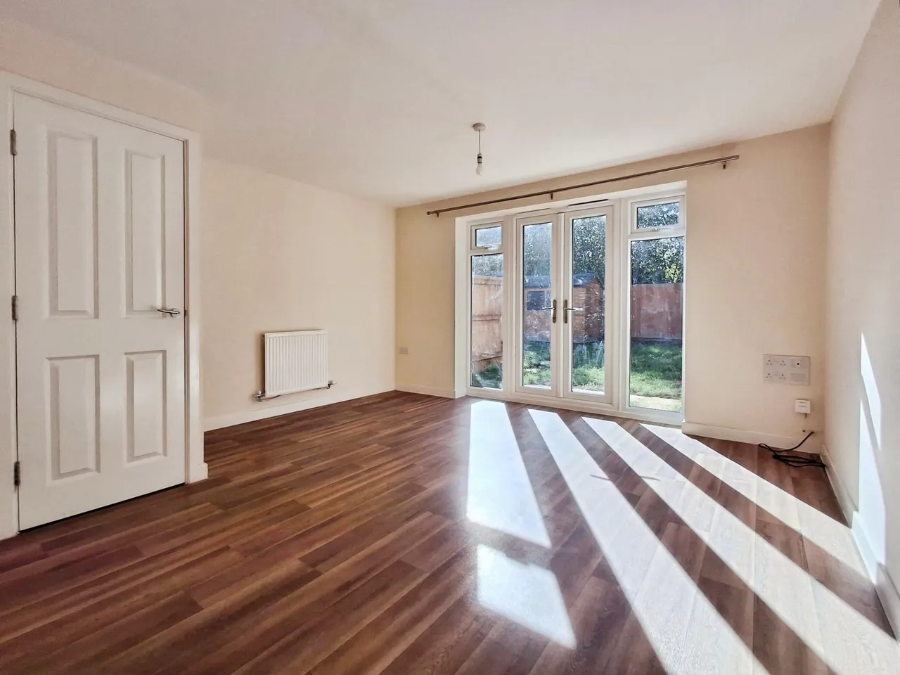 Warwick Close, Bourne, PE10, photo 2