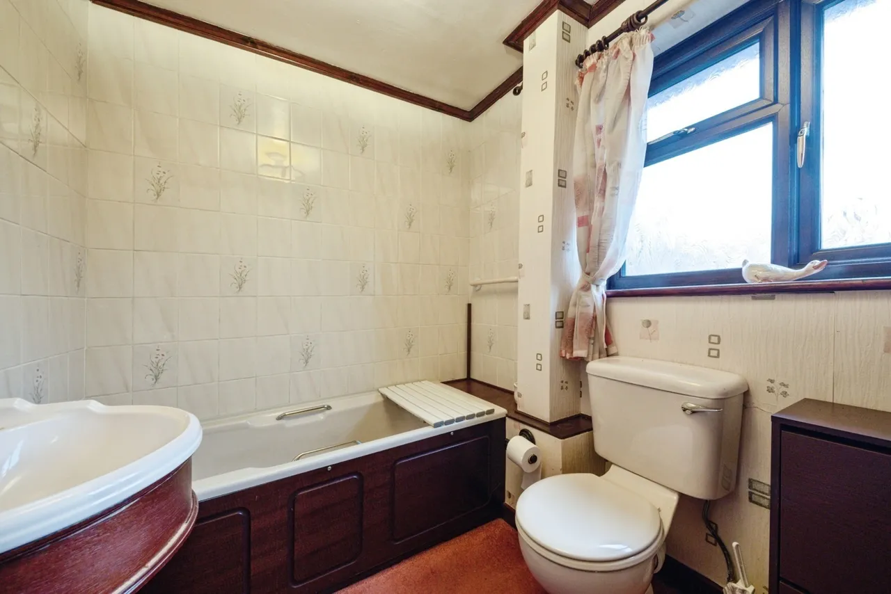 Yardley Wood Road, Birmingham, B13, photo 11