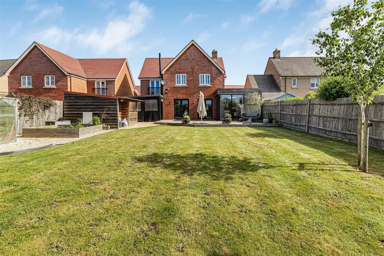 Vespasian Way, Bicester, photo 18