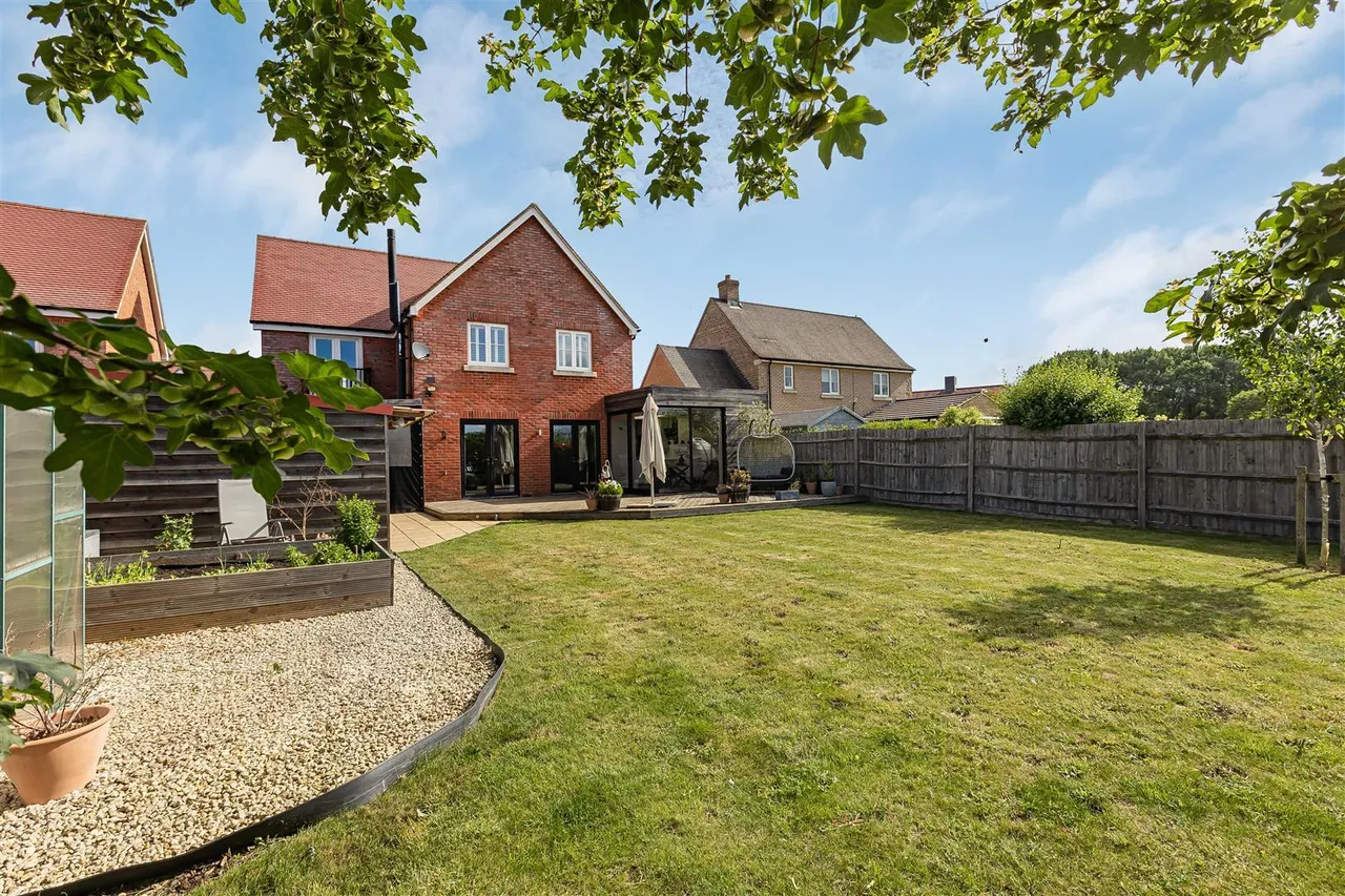 Vespasian Way, Bicester, photo 33