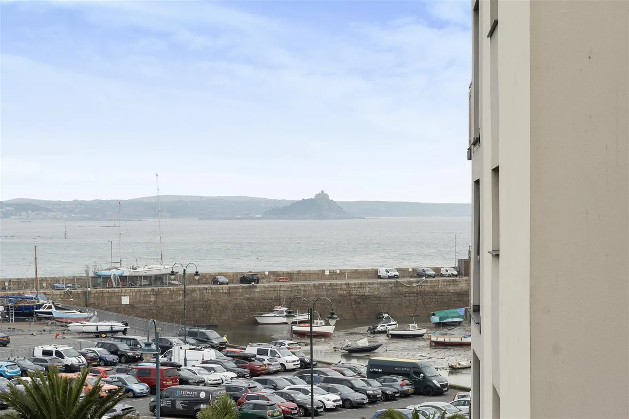 New Town Lane, Penzance, TR18, photo 11