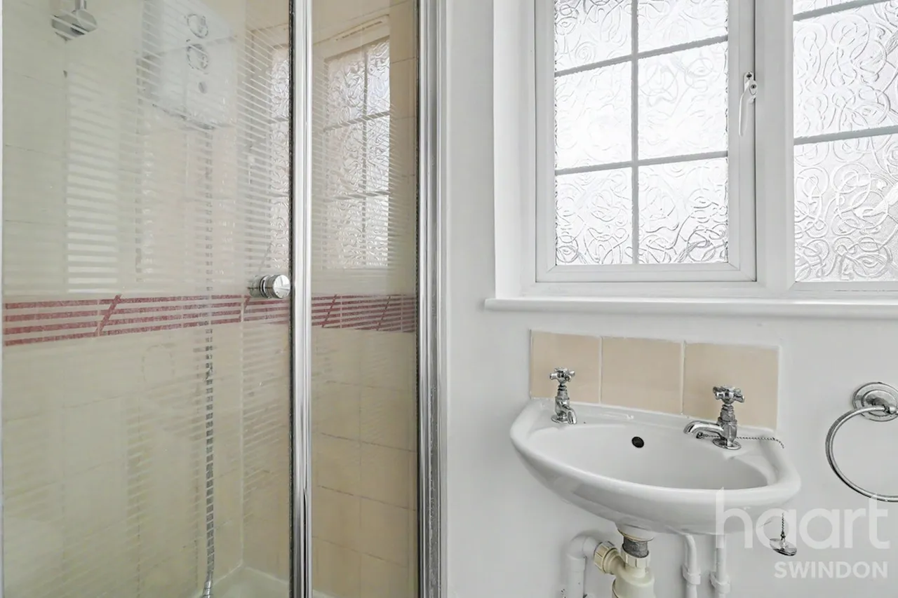 Webbs Wood, Swindon, SN5, photo 11