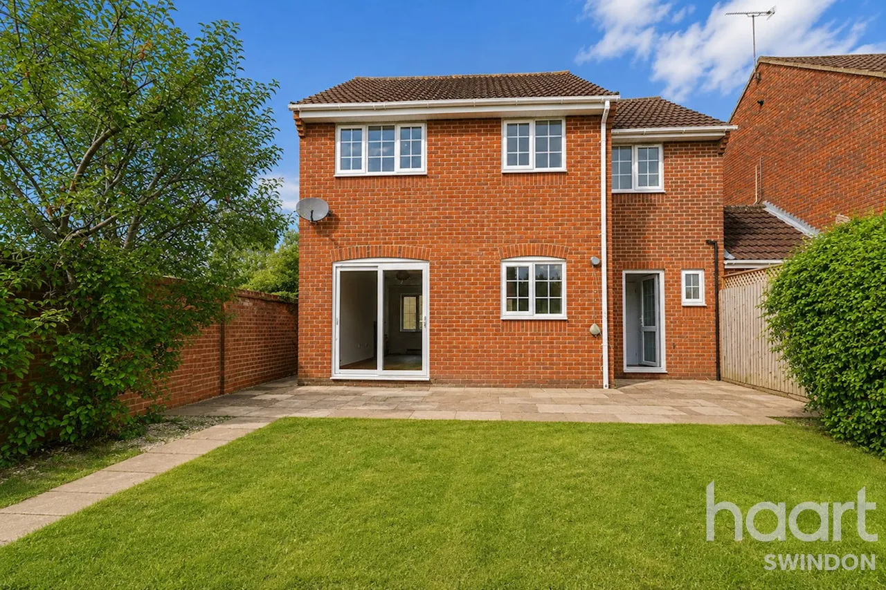 Webbs Wood, Swindon, SN5, photo 15