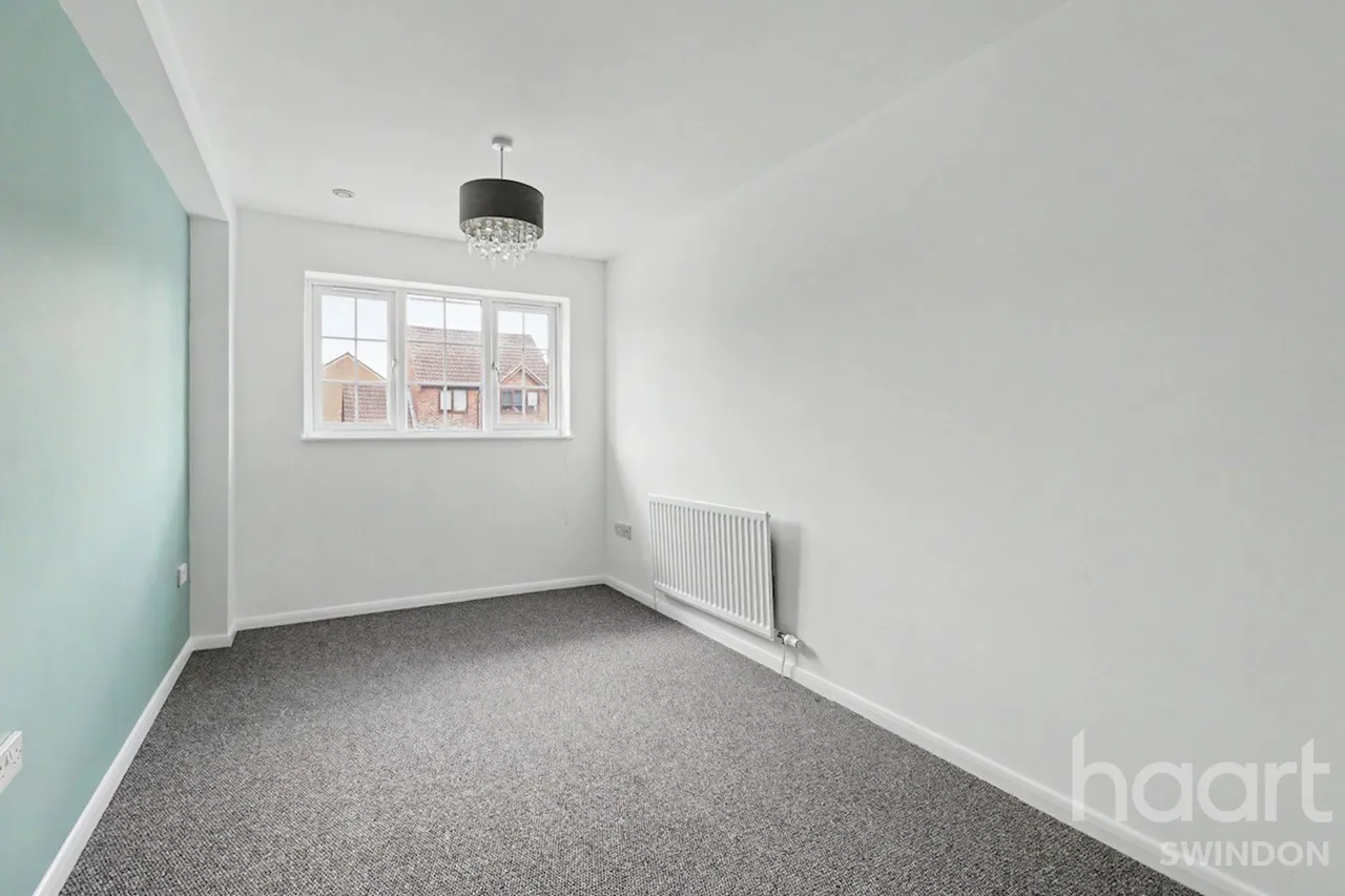 Webbs Wood, Swindon, SN5, photo 10