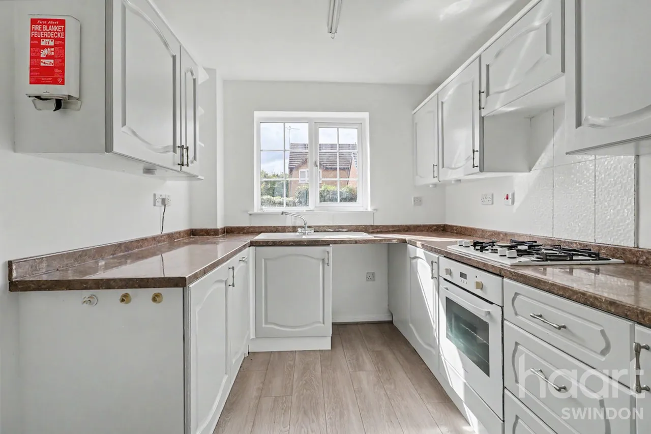 Webbs Wood, Swindon, SN5, photo 6
