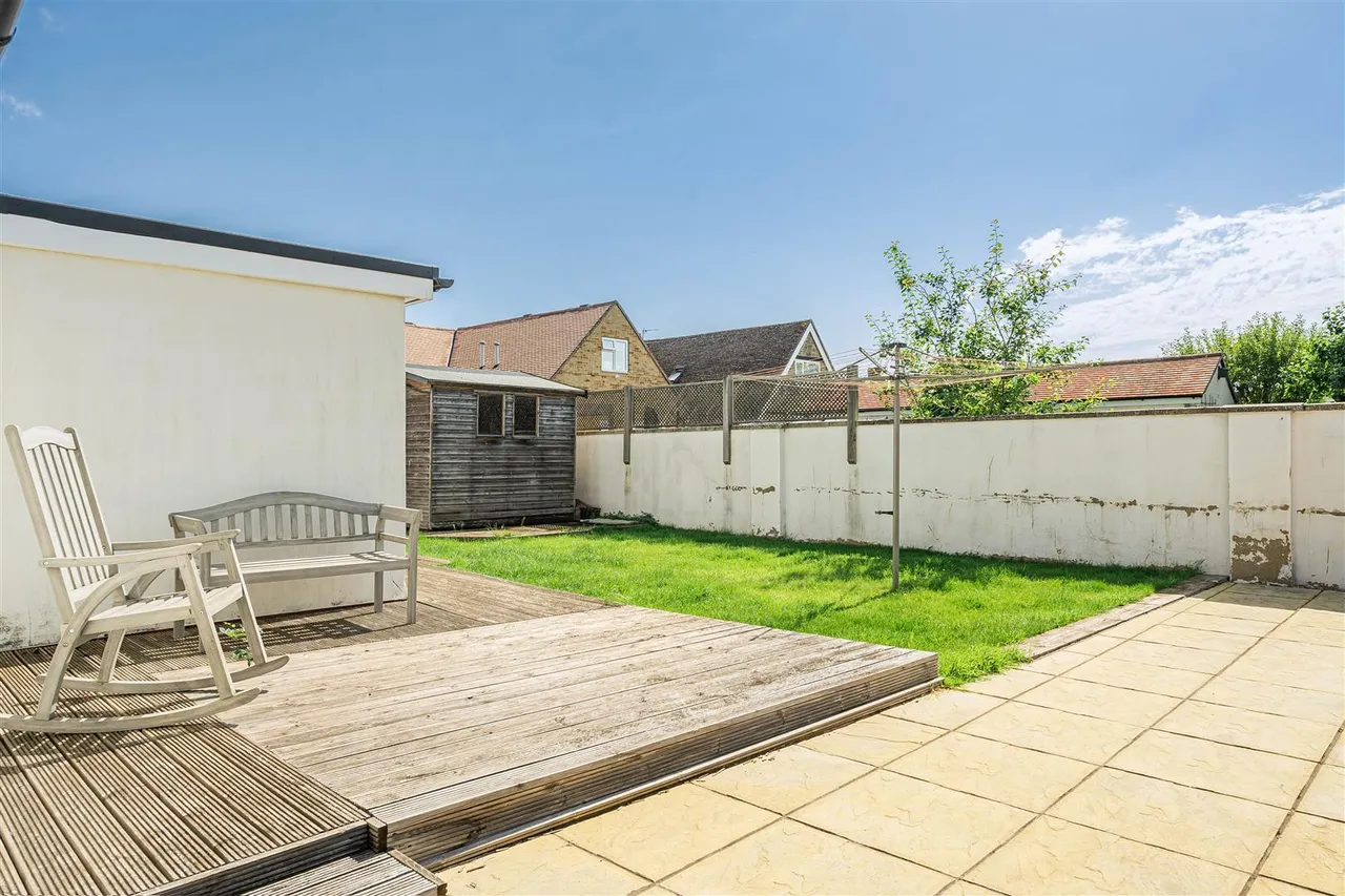 Sherwood Close, Launton, photo 16