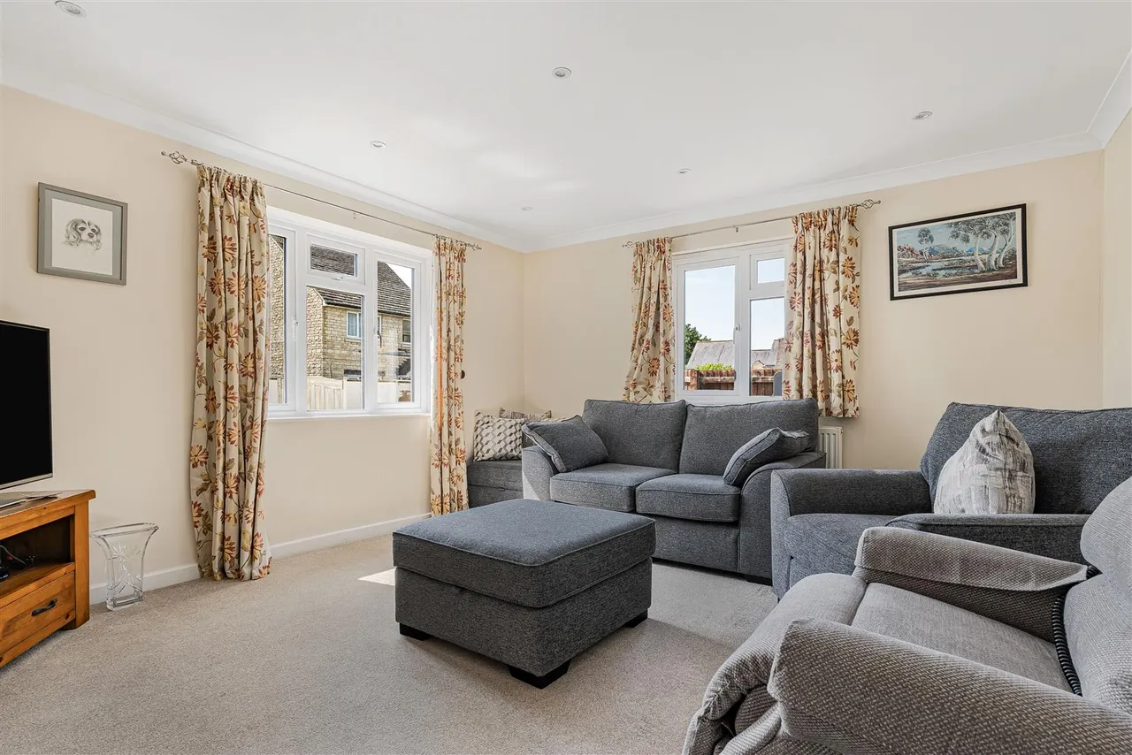 Sherwood Close, Launton, photo 3