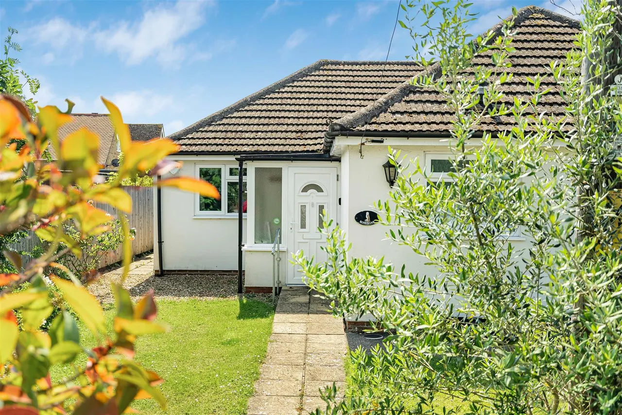 Sherwood Close, Launton, photo 11