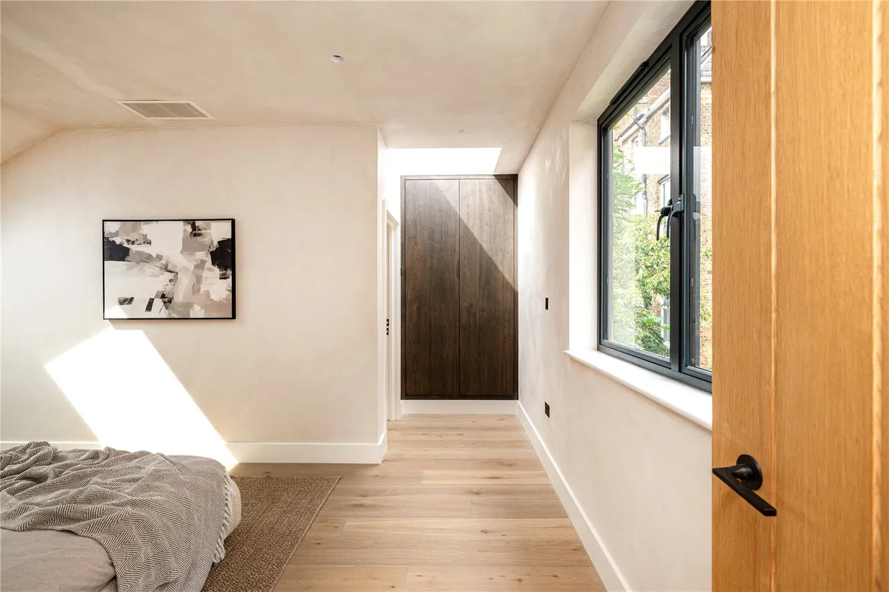 Russell Gardens Mews, Kensington, W14, photo 7