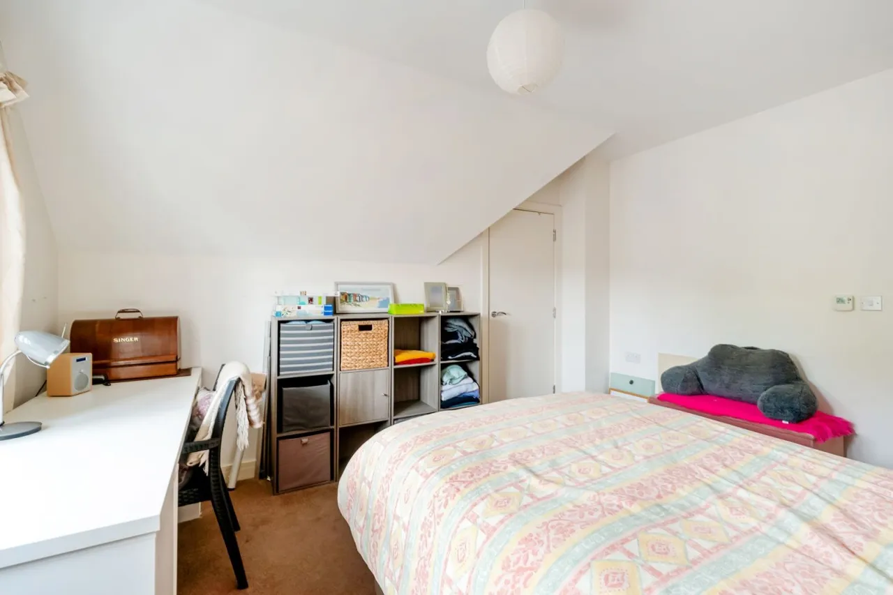 Lyndhurst, SO43, photo 18