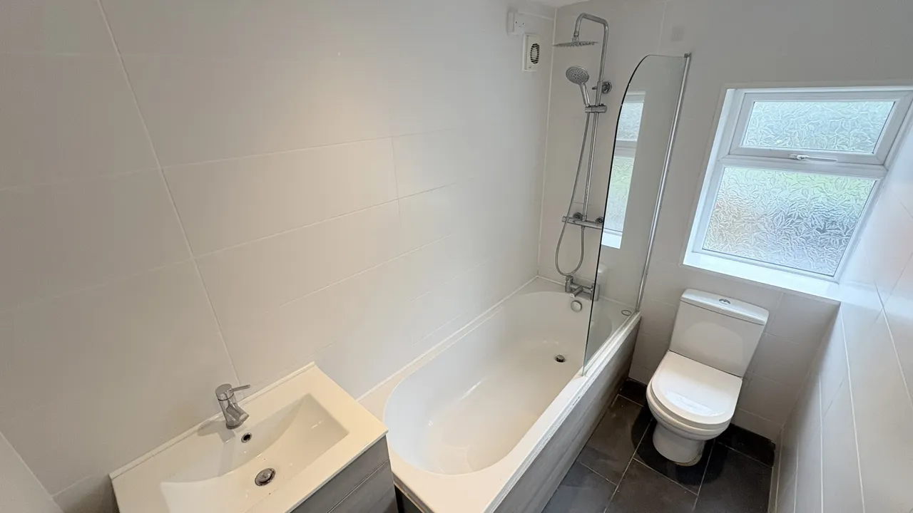 Ribbleton Hall Drive, Ribbleton, Preston, Lancashire, PR2 6EE, photo 8