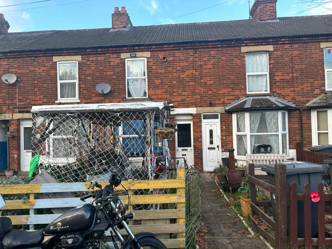 2 bed house for sale — West End, Elstow, Bedford, Bedfordshire, MK42