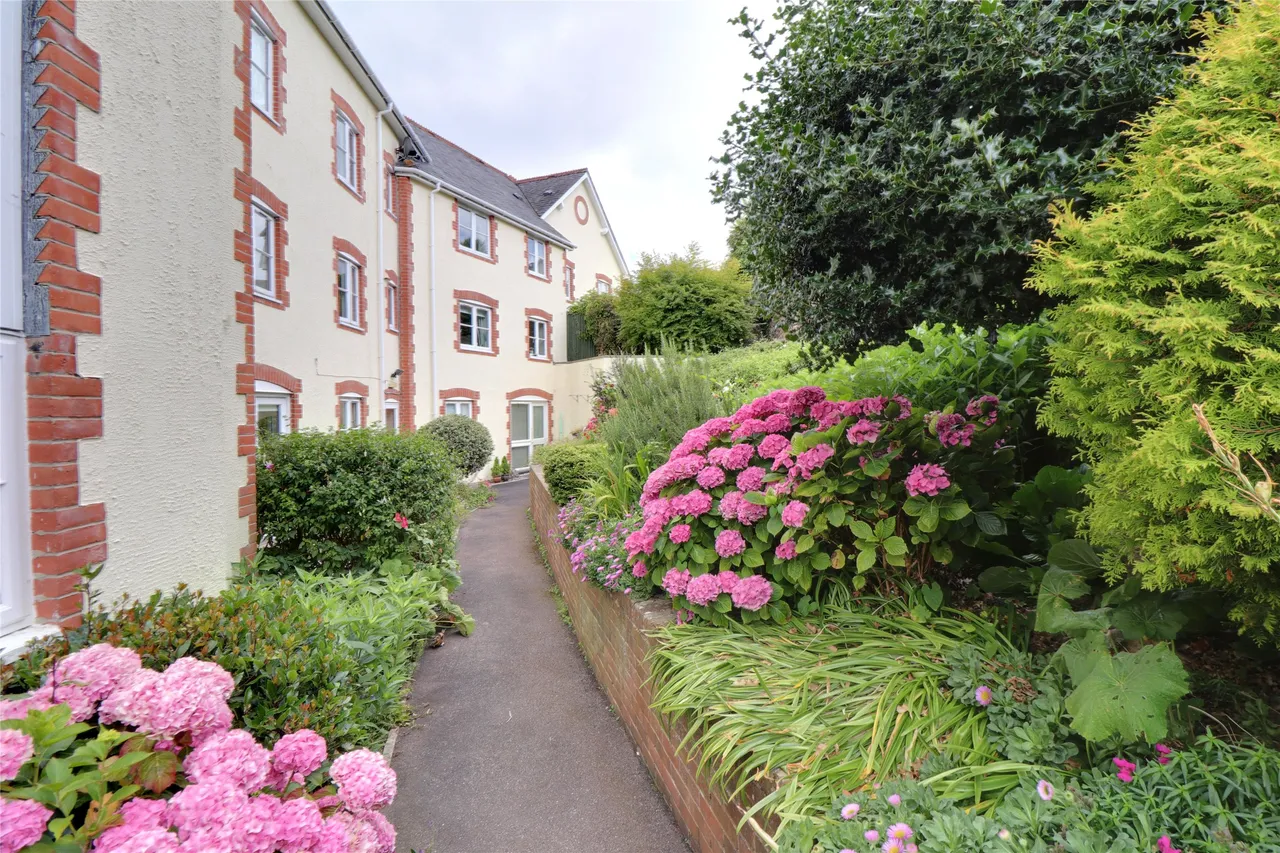 Park Terrace, Minehead, TA24, photo 4
