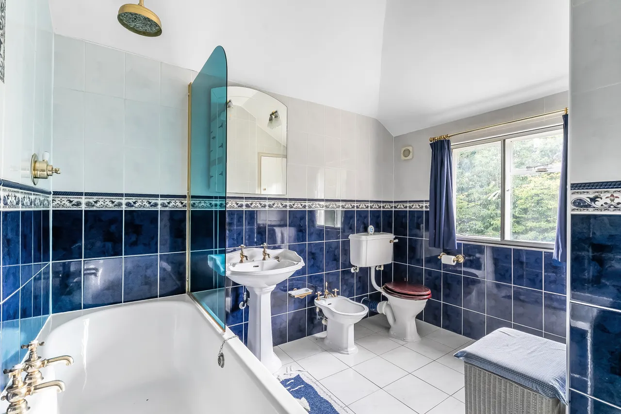 Tilburstow Hill Road, South Godstone, RH9, photo 13