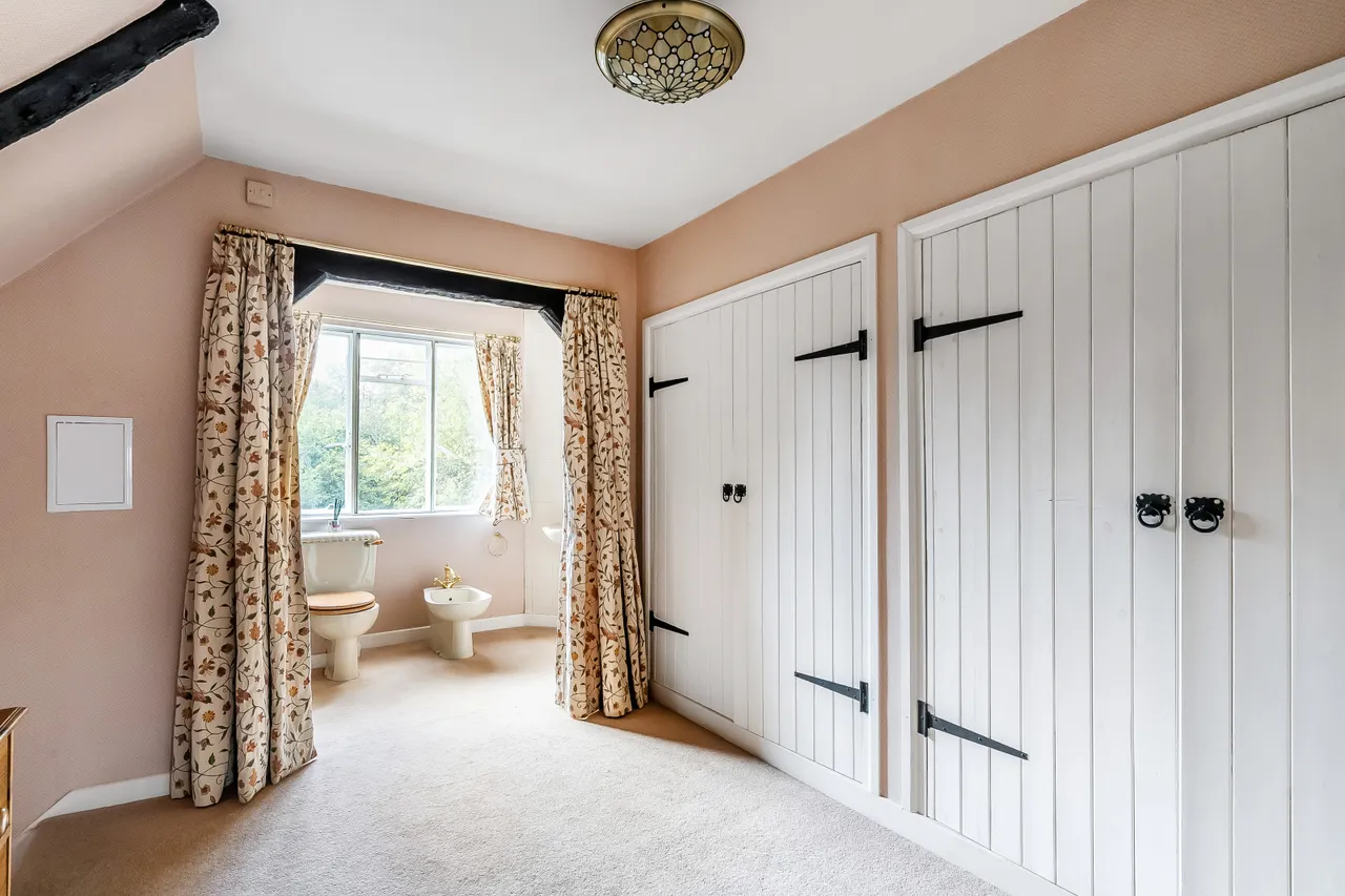 Tilburstow Hill Road, South Godstone, RH9, photo 11