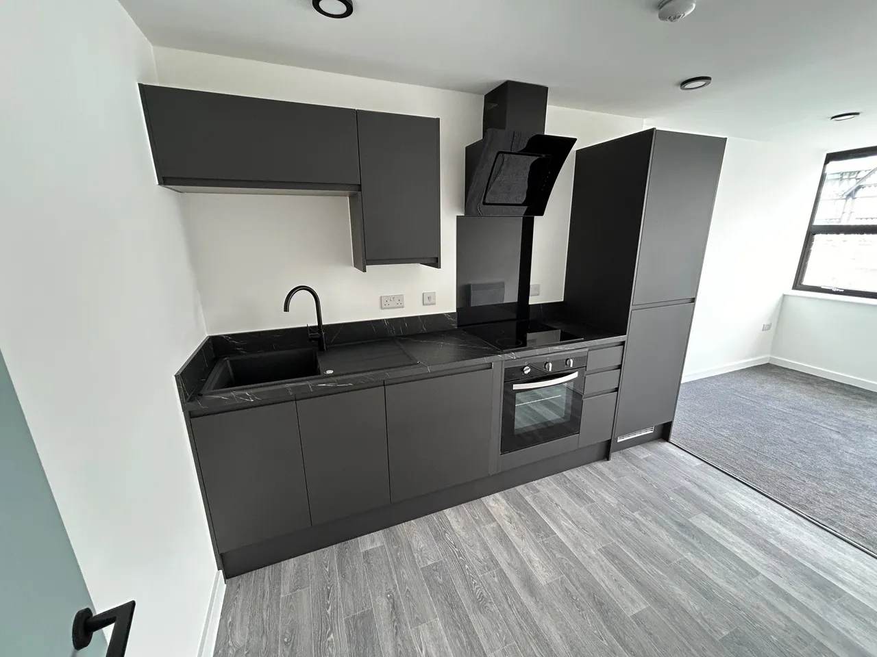 1 bed flat to rent — Burlington Square, Chesterfield