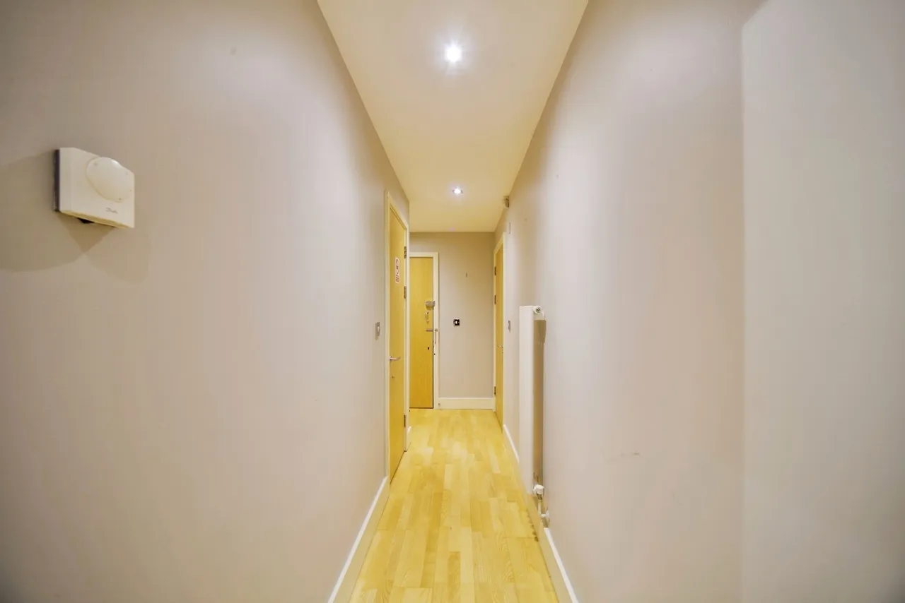 Millharbour, London, E14, photo 14