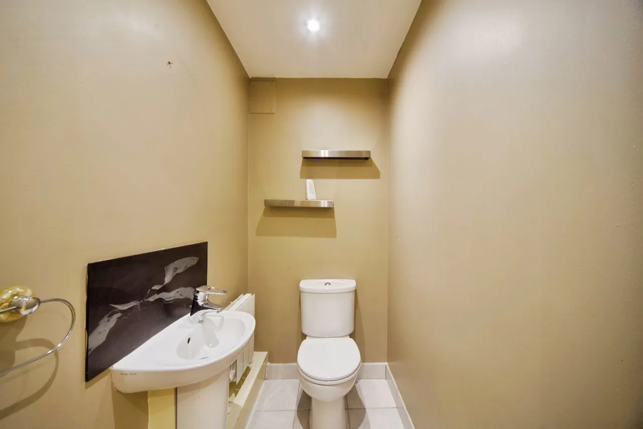Millharbour, London, E14, photo 15
