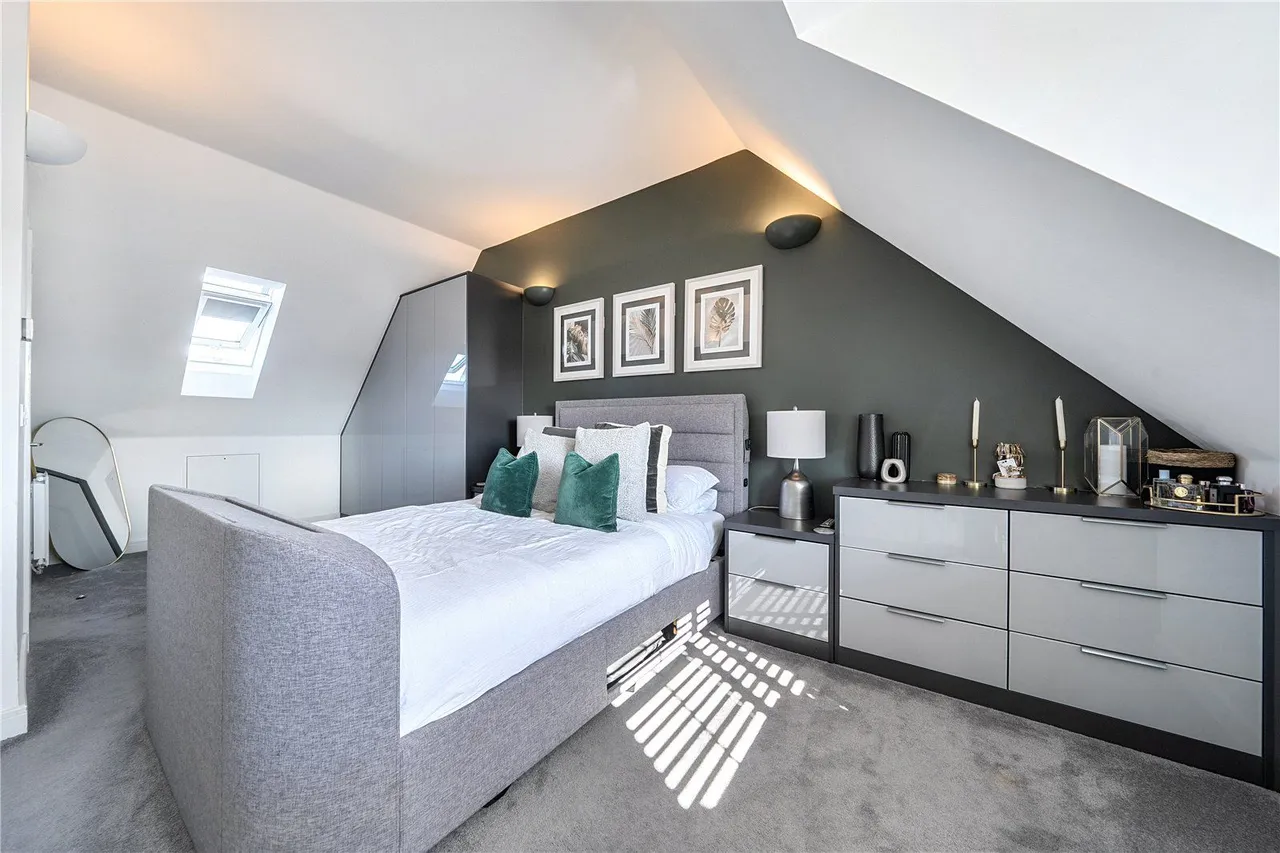 Esthwaite Close, Middleton, M24, photo 19