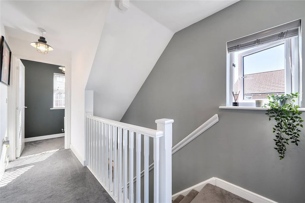 Esthwaite Close, Middleton, M24, photo 17