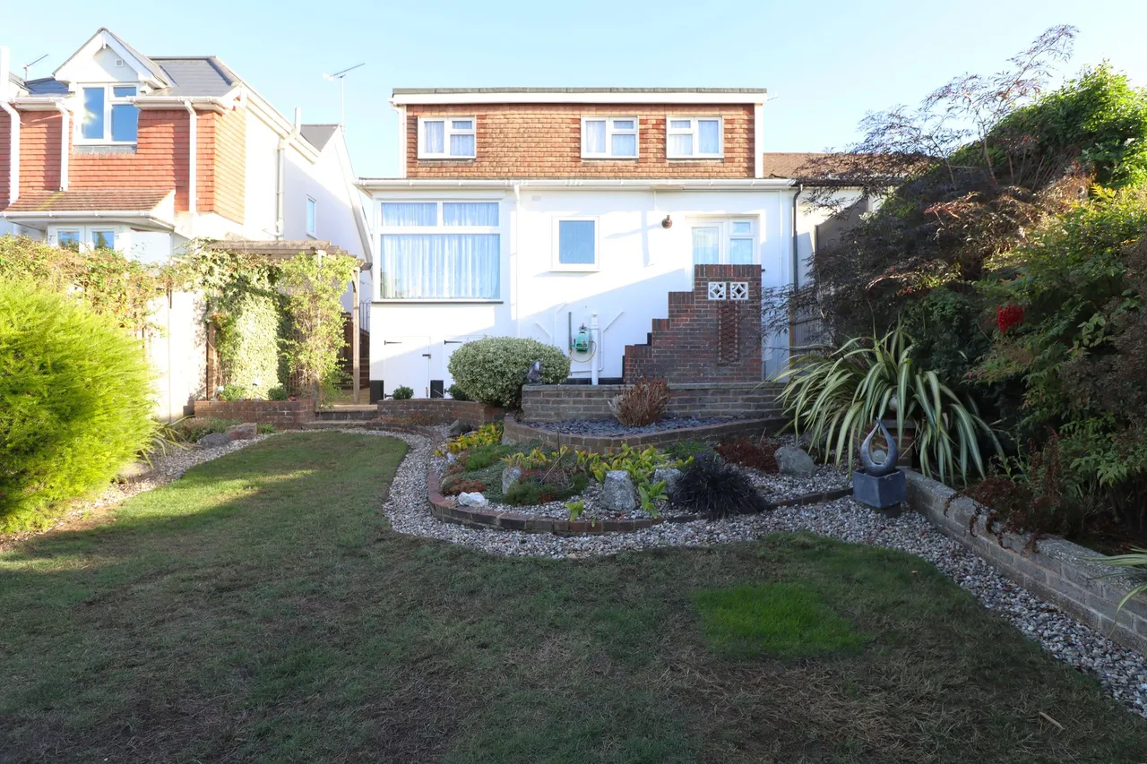 Mount Avenue, Rayleigh, SS6, photo 2